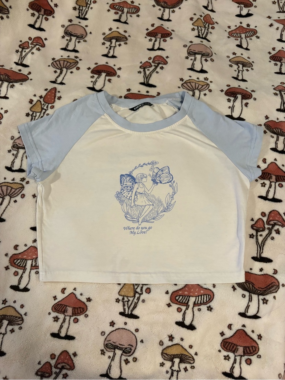 SHEIN Light Blue & White Fairy Graphic Raglan Crop Tee